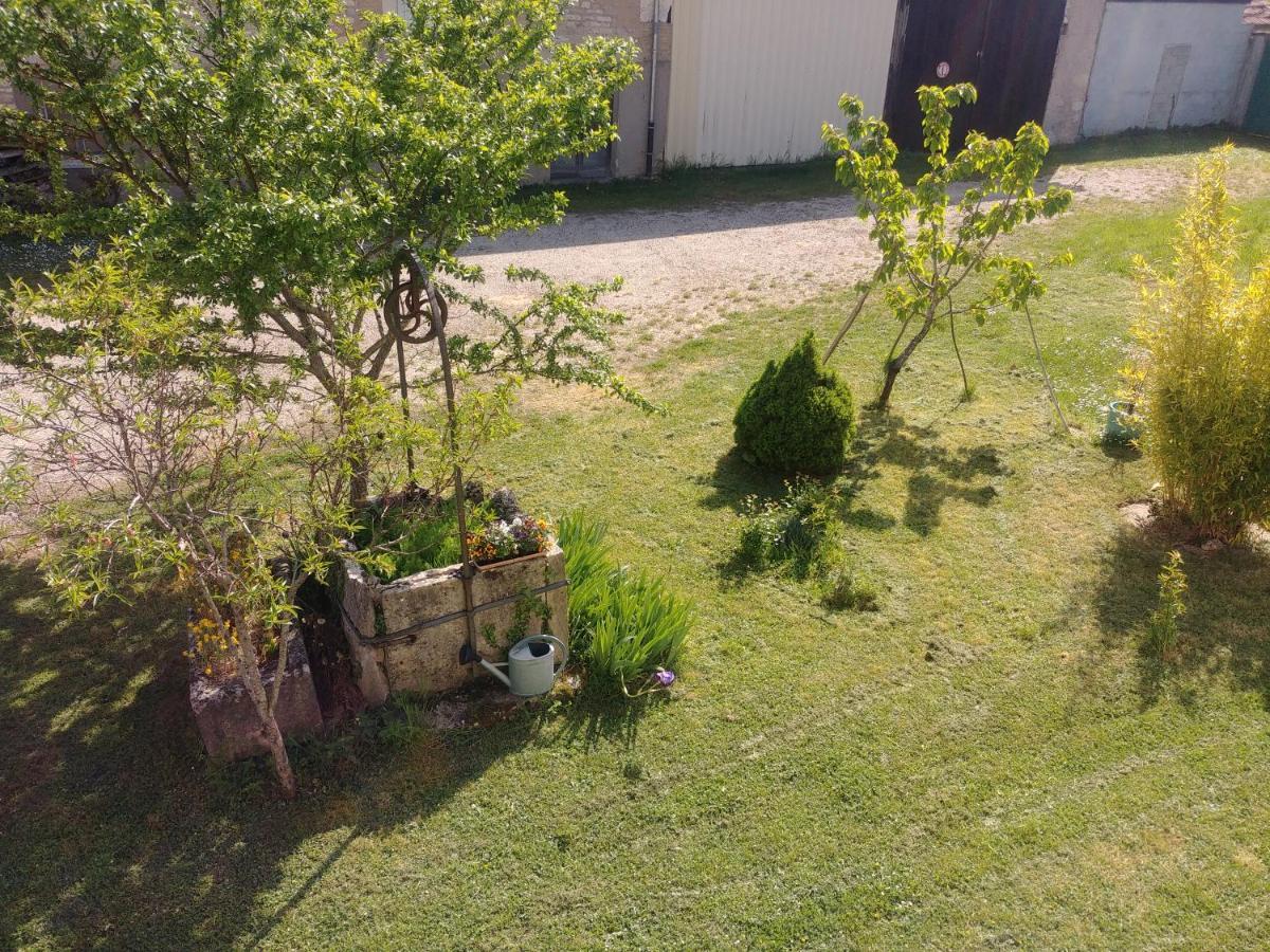 2 chambres privées au calme à la Maison des Bambous Dijon Exterior foto